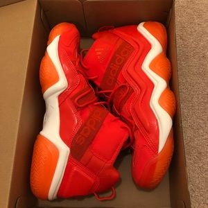 NWT. Adidas Top Ten. Sz 11.